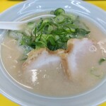 味心 - 塩とんこつラーメン　680円