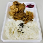 蔵出醤油からあげ本舗 いのいち - 「定番あいもり弁当」646円税込み♫