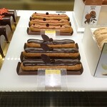 ラ･メゾン･デュ･ショコラ - 料理 エクレール