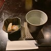 九州うまいもんと焼酎 芋蔵 - 赤五代とお通しです