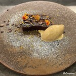 カーサ・デル・チーボ - オレンジ入りのテリーナチョコラータとアールグレイのジェラート
