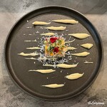 カーサ・デル・チーボ - 桜肉のアッフミカータのタルタル 卵黄ソースと根セロリのピュレ