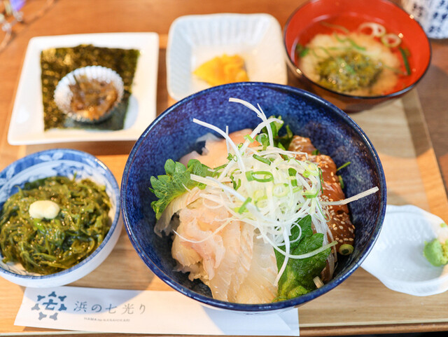 浜の七光り 本塩釜｜宮城の海鮮丼・刺身が味わえる穴場店