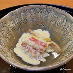 らん亭～ 美日庵 - たらば蟹と海老芋の素揚げに白胡麻だれ