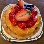 ハナフル 近鉄四日市店 - 苺・オレンジが崩れんばかりに盛りだくさん（2023年4月）