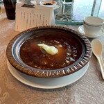 中国飯店 麗穂 - 上海風 ふかひれの姿土鍋煮込み