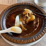 中国飯店 麗穂 - 上海風 ふかひれの姿土鍋煮込み