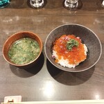 和食と日本酒 黒丸 - 締めのいくらご飯