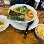 Kyuukyoku Waizu Ramen - 