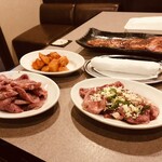 焼肉食べ放題 黒川家 - 