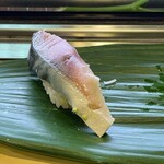健寿司 - サバ