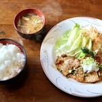 Miru Po Wa Nijuuichi - ポーク生姜焼セット