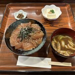 Katsupou Shimoda - 【2023.12.25(月)】東丼（マグロの漬け丼・並盛）1,000円