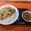 日光屋 - 肉細切り丼（半ライス）　840円