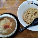 近江熟成醤油ラーメン 十二分屋 - 近江つけめん
