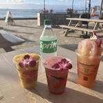 Barefoot Beach Cafe - マンゴースムージー・ストロベリースムージー・シェイプアイス・スプライト