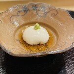 中目黒 ないとう - 胡麻豆腐は素敵な絵唐津に。