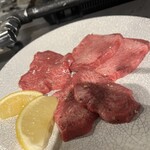 Yakiniku.ushicoco. - 