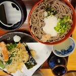 八雲 - 料理写真:三色天ぷら割り子2440円