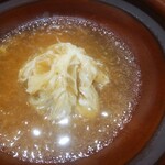 サワダ飯店 - フカヒレの姿煮込み、澤田特製濃厚白湯仕立て