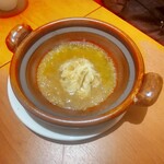 サワダ飯店 - フカヒレの姿煮込み、澤田特製濃厚白湯仕立て