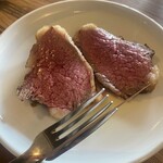 TOMO - 牛肉ステーキ150グラム