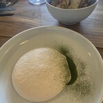 TOMO - ホイップタラコ、パセリ、コリアンダー