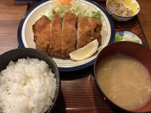 とん吉 とん吉 （とんきち） - 塩沢/とんかつ | 食べログ