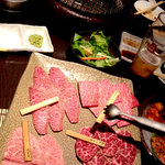 Kiwami Wagyuu Yakiniku Yazawa - 極上和牛盛合せ　ちょっとずつでも、たくさんの種類を食べられるのがいい！