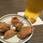 博多とり鍋 なかがわ - お通しの鶏煮付け