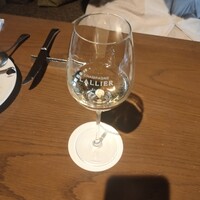 レッドフランマ - 2300円？のシャンパン、ラリエ