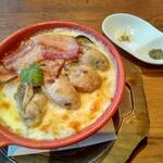Jori Pasuta - 窯焼きチーズパスタ” 播磨灘産牡蠣とグリルベーコン　1,529円