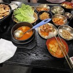 赤坂韓国料理・焼肉 兄夫食堂 - 