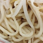 蒙古タンメン中本 - 冷水で締められた麺