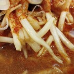 Mouko tanmen nakamoto - 冷やし五目味噌タンメン野菜アップ