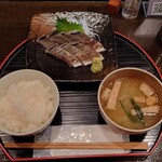 ゆうや - 本日のオススメ
            さわら炙り刺し定食　９５０円