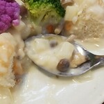 キッチン ブルー グローブ - 茸とポテトとソース