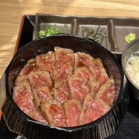 炭火和牛焼肉もうもう亭 広小路店 - 