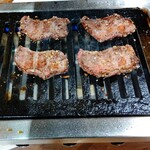 焼肉ホルモン うしひろ - ねぎ生タン塩