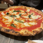 PIZZERIA Brown Blossom - 