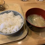うみからそらへ - おかわり酢飯　おかわり味噌汁（少なめ）