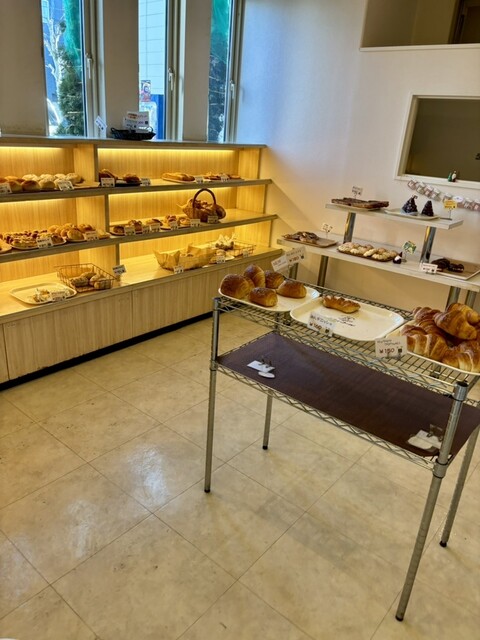 PETITS FOURS photo 4