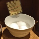 Tsuke Soba Aduchi - 生卵はサービス