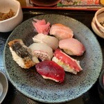 三ノ宮高架下大衆酒場 いのうえ - 寿司ランチ