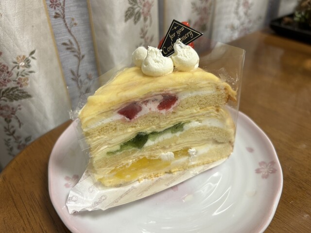 シャトレーゼ 保戸野店（CHATERAISE） - 泉外旭川（ケーキ）の写真
