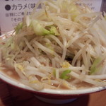 豚星。 - 小ラーメン・豚入り