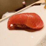 Sushi Naga - 本マグロ中トロ　赤酢