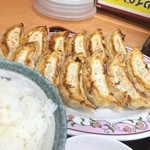 餃子の王将 西原店 - 餃子セット。680円。
                                