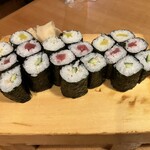 寿司居酒屋 や台ずし - お得巻物3色