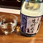 川庄 - 冷酒。市中価格は高くなく、アル添で糖類／酸味料入りですが、生のせいかスッキリで飲みやすく、意外に美味しかったです…